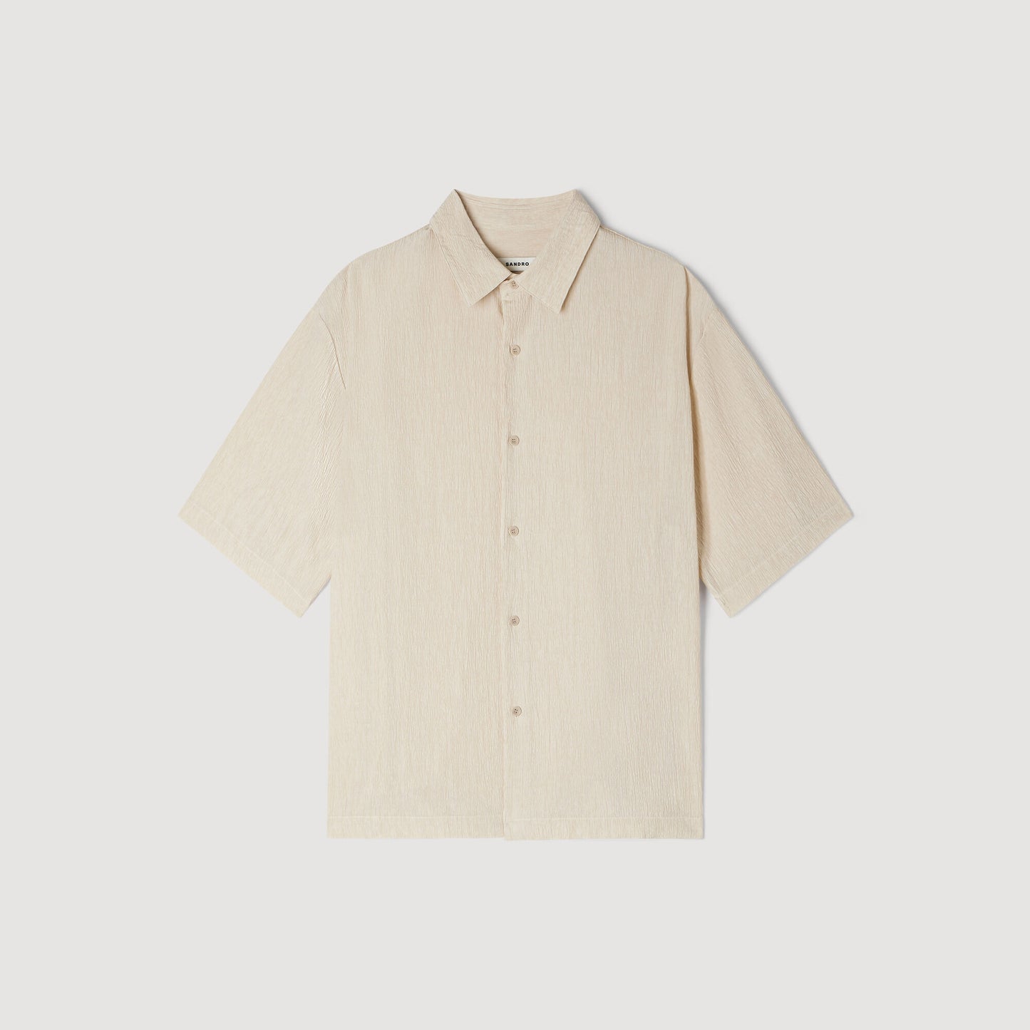 Pleated shirt with shark collar