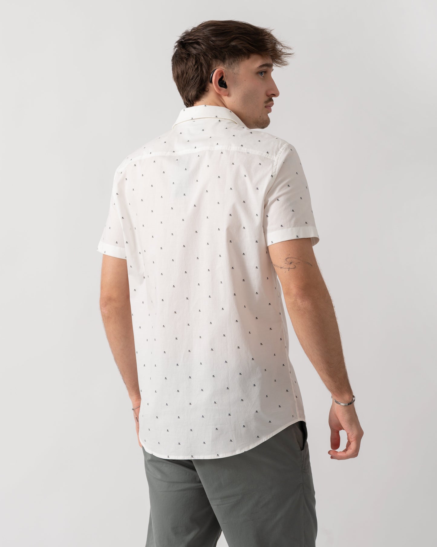 Mens Short Sleeve Shirt with Geometric Pattern - Off White F0198
