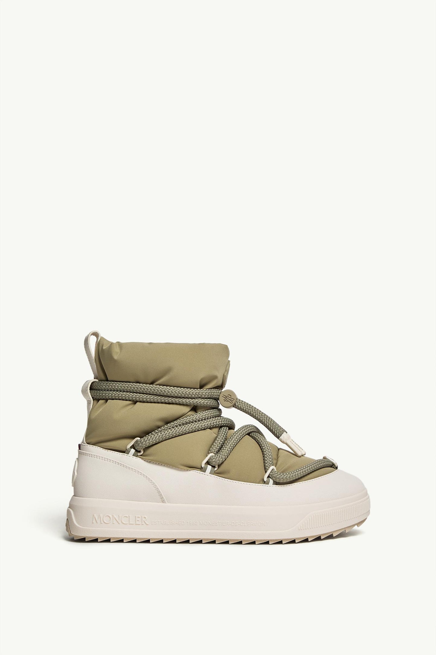 MC Altive Mid Snow Boots