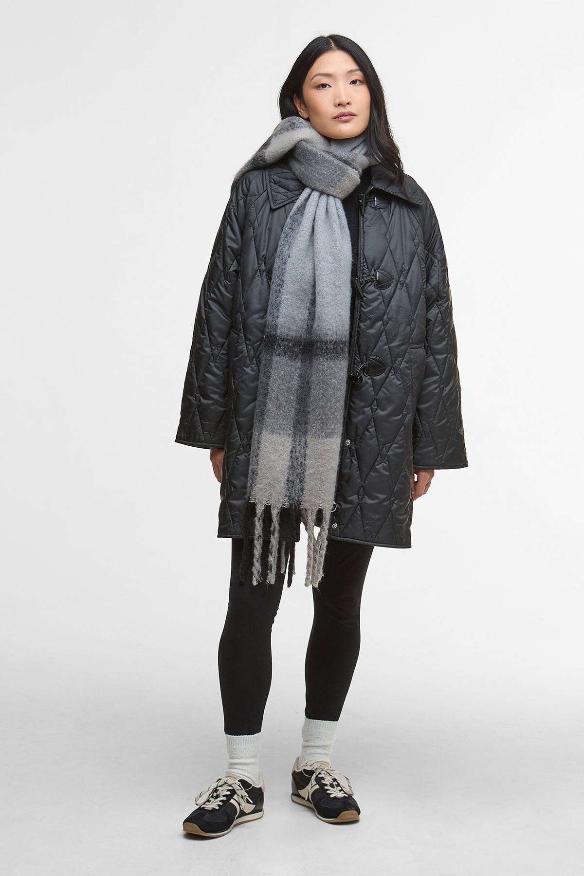 Isla Tartan Boucle Scarf