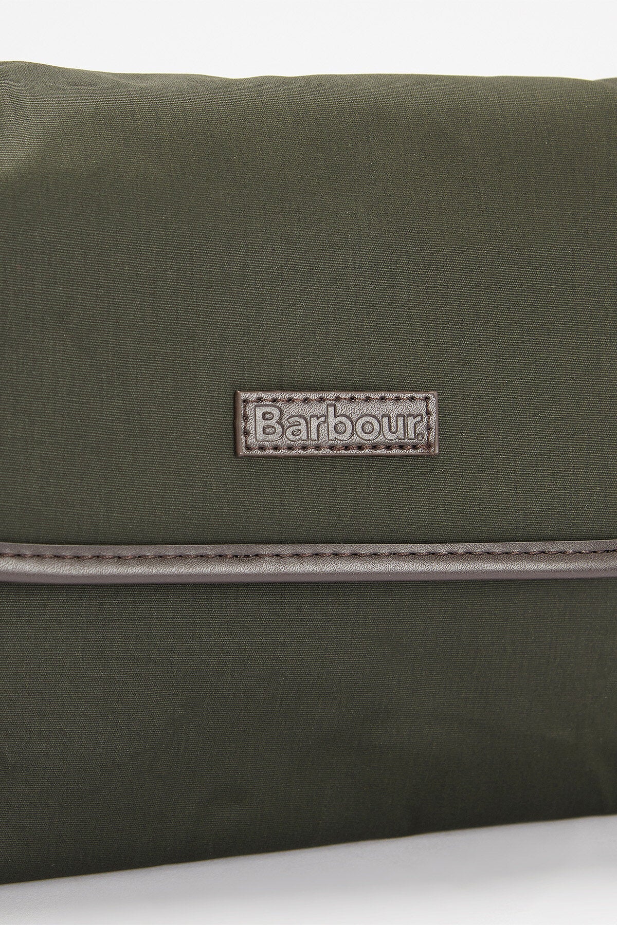 Wax Hanging Washbag
