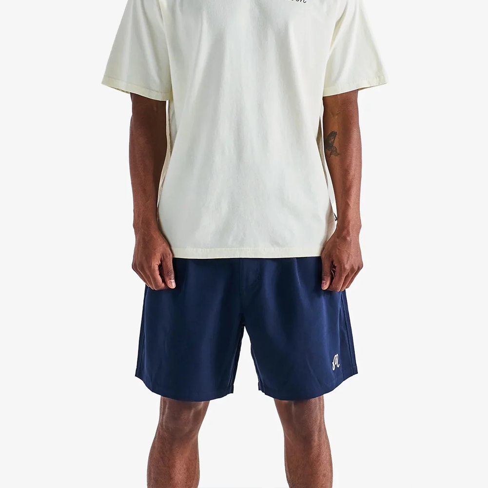 Men Classic Pleated Short