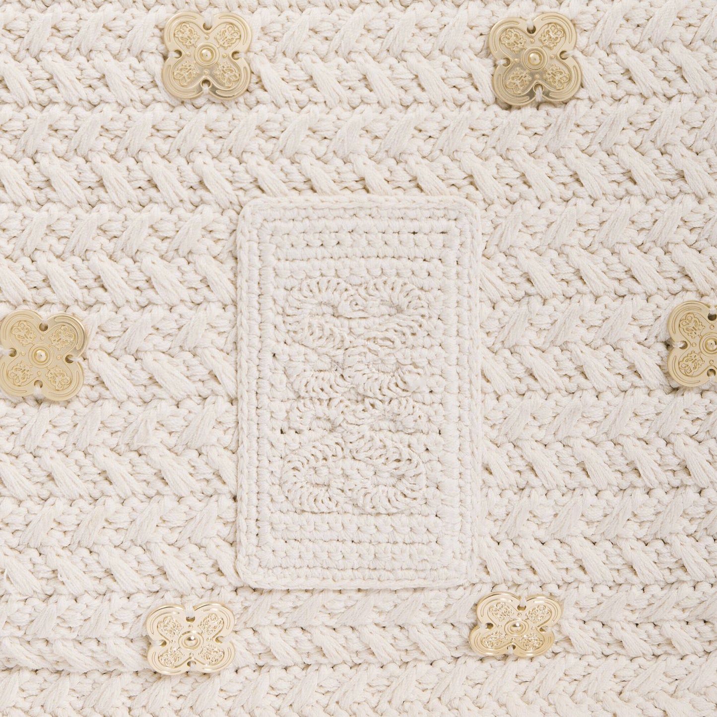 Crochet bag with tassels