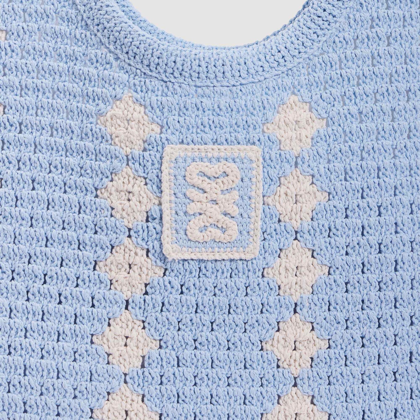Two-tone crochet bag