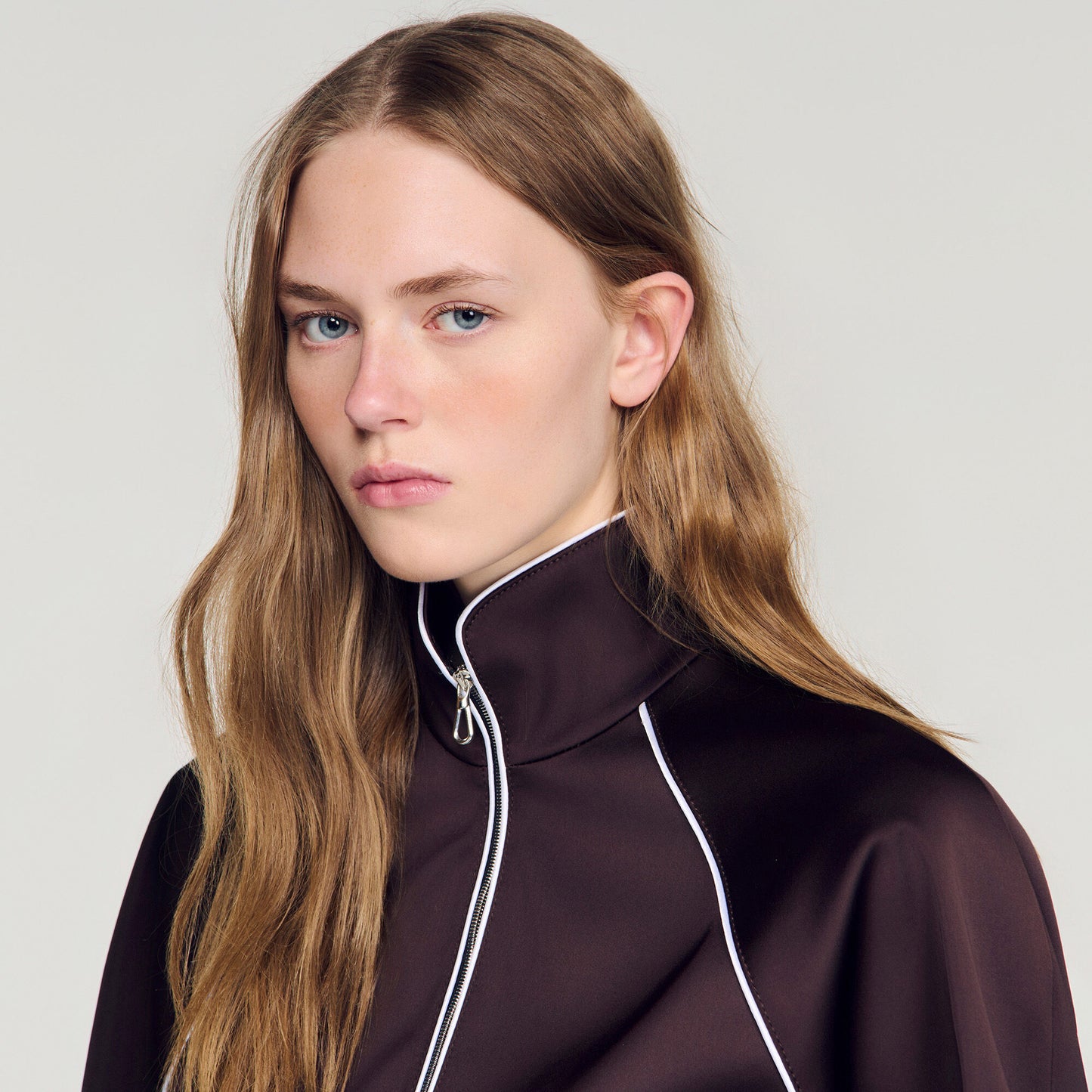 Cropped embroidered satin jacket