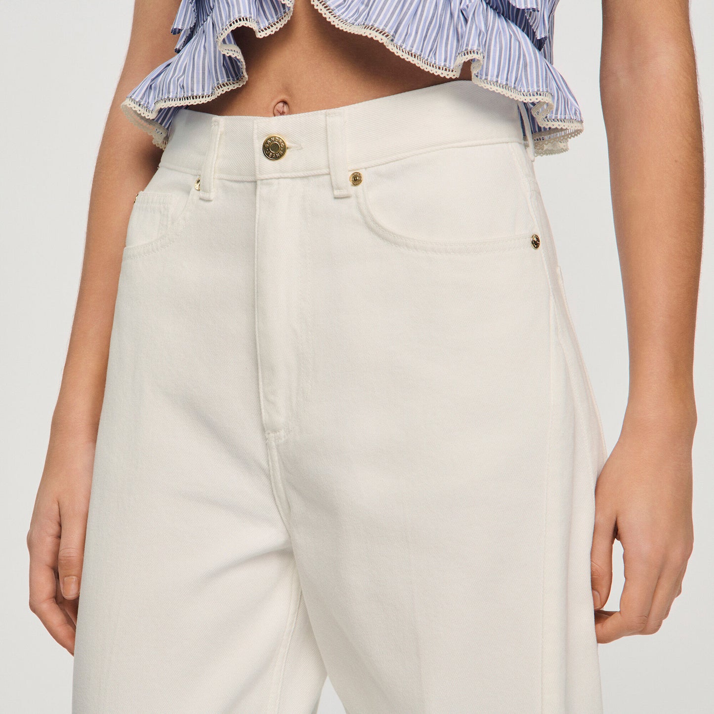 Barrel jeans