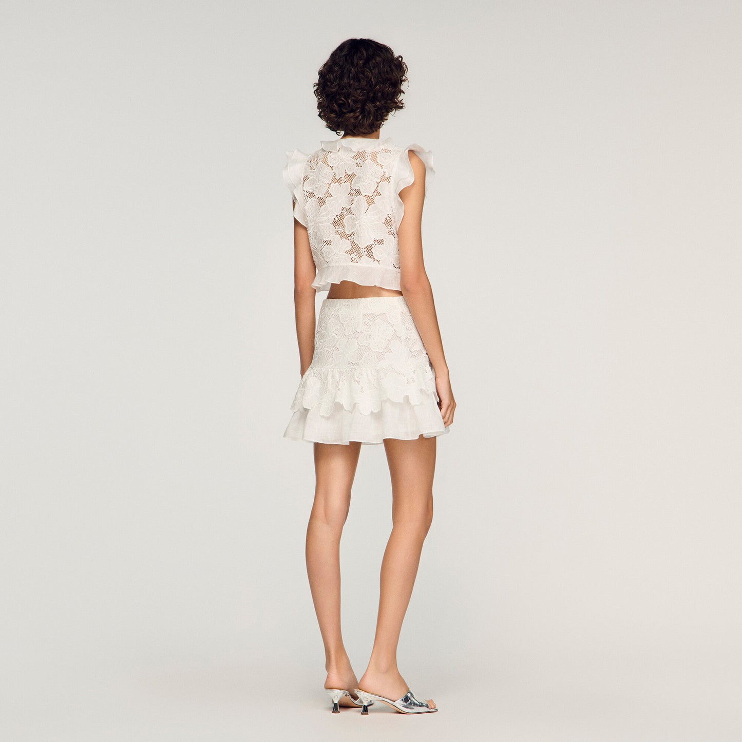 Short guipure skirt
