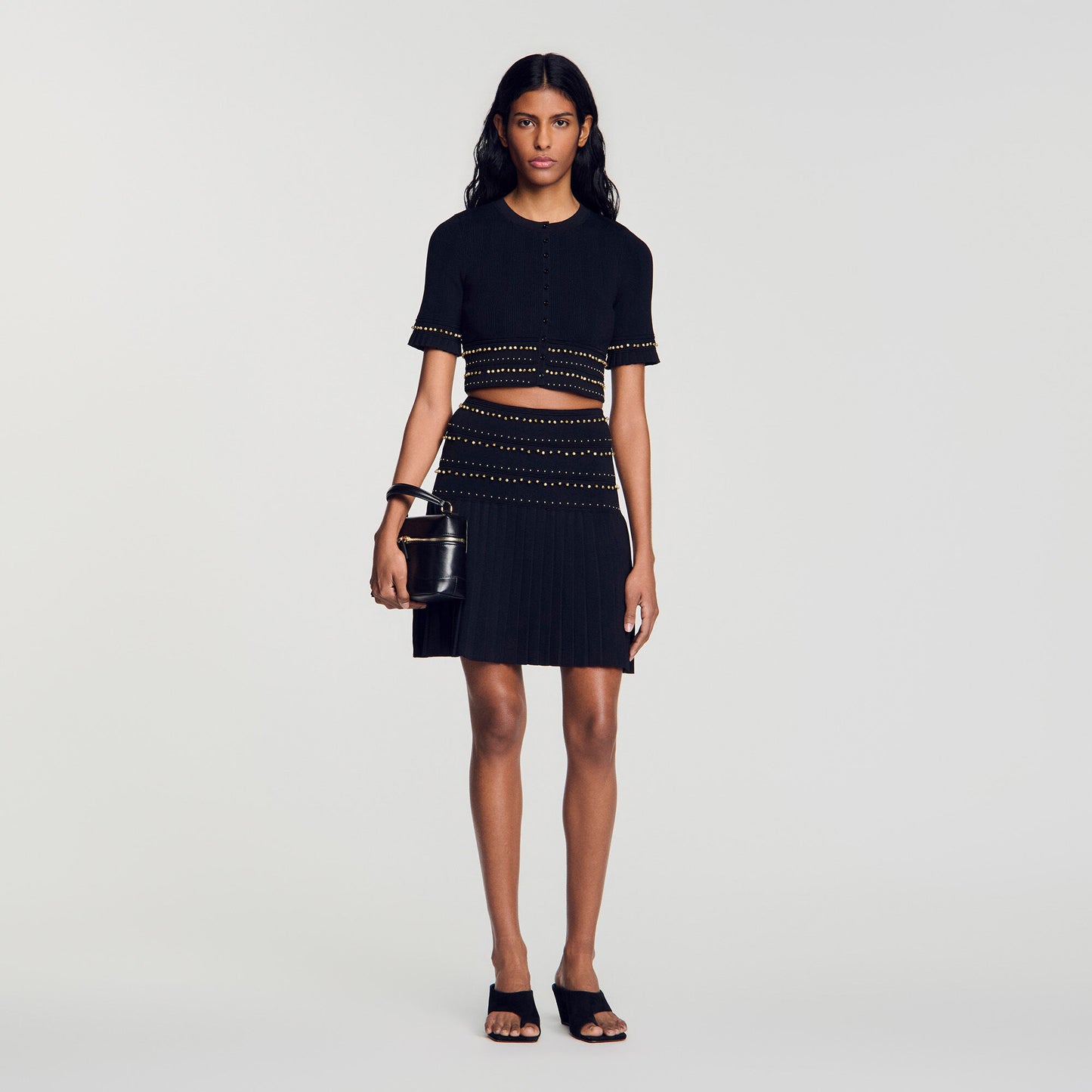 Short skirt with tassels