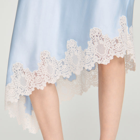 Asymmetrical satin skirt with lace