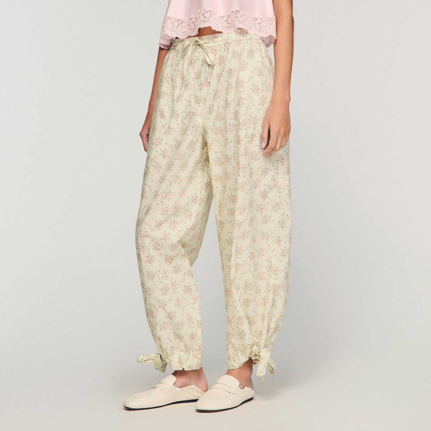 Floral-print wide-leg trousers