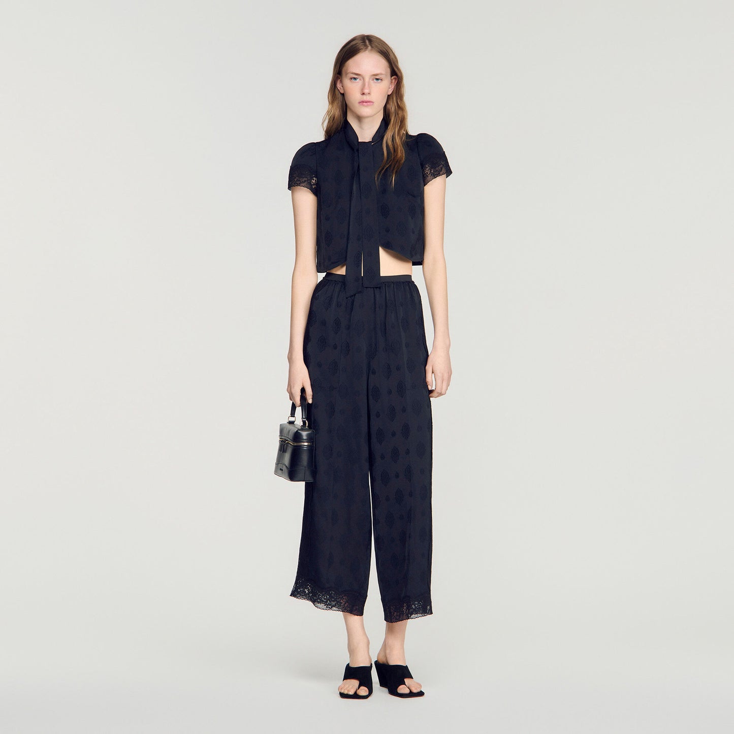 Fluid Paisley jacquard trousers