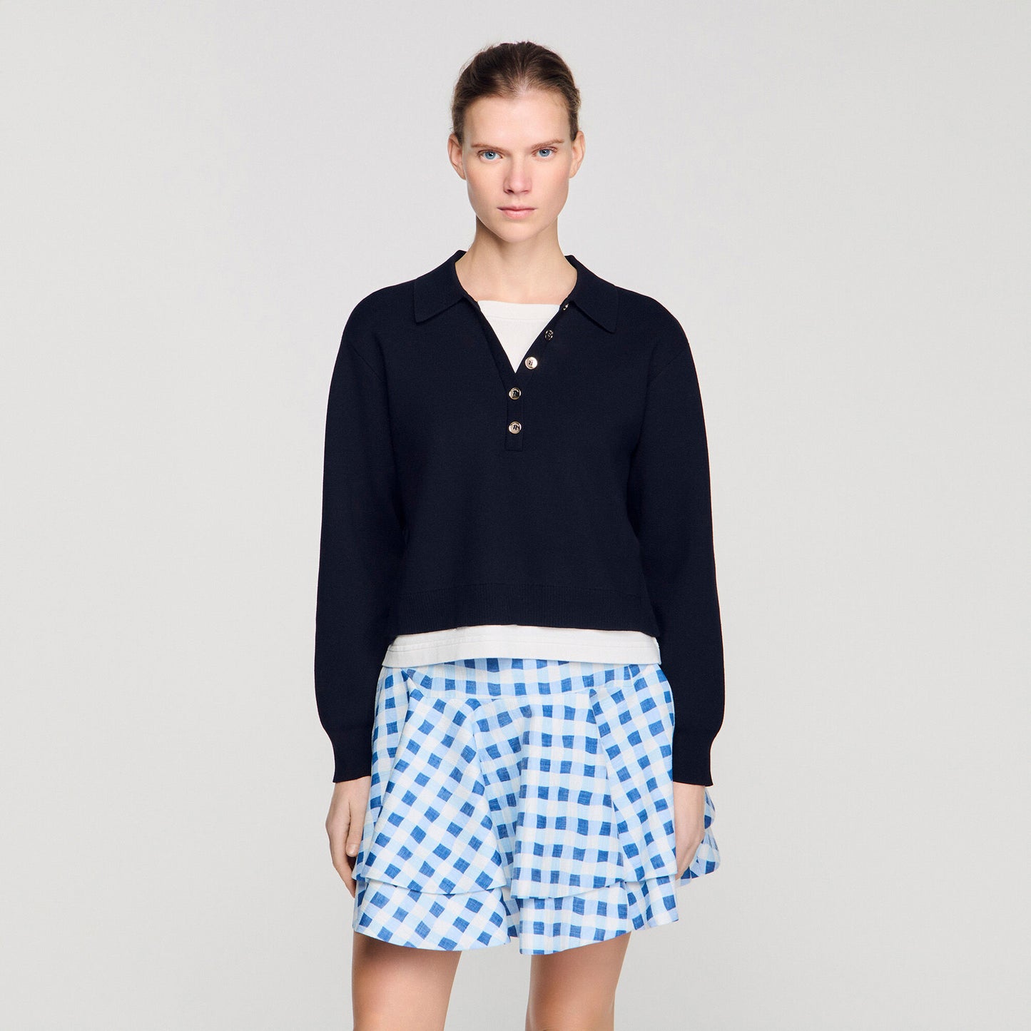 Metal button layered collar jumper