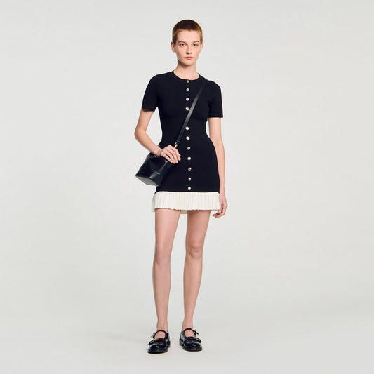 Short knit dress with ruffle