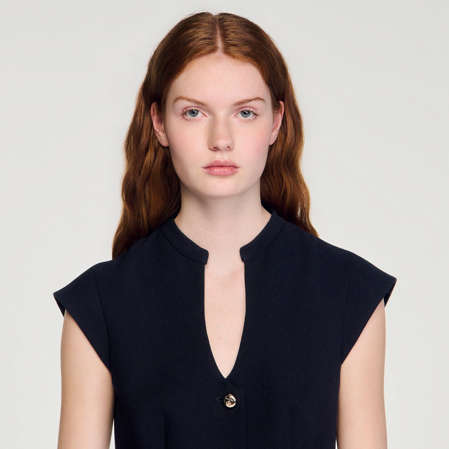 Short sleeveless dress