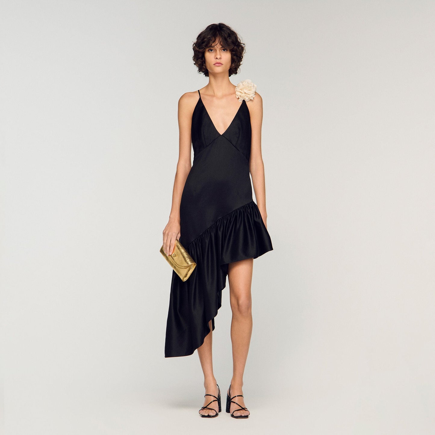 Short ruffled dress