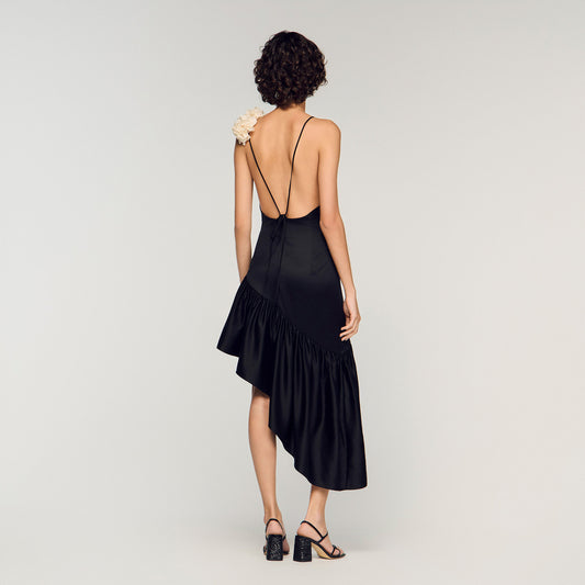 Short ruffled dress