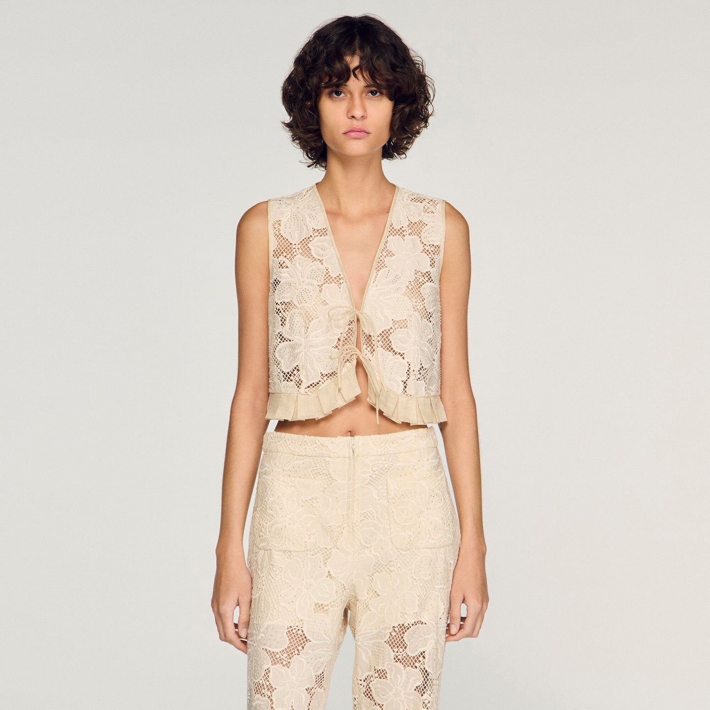 Guipure ruffle crop top