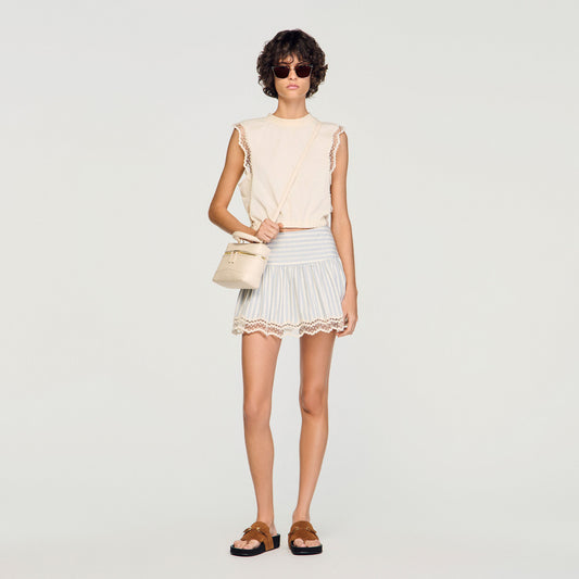 Cropped cotton T-shirt with lace