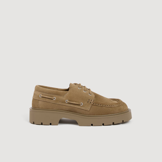 Split leather boat shoes