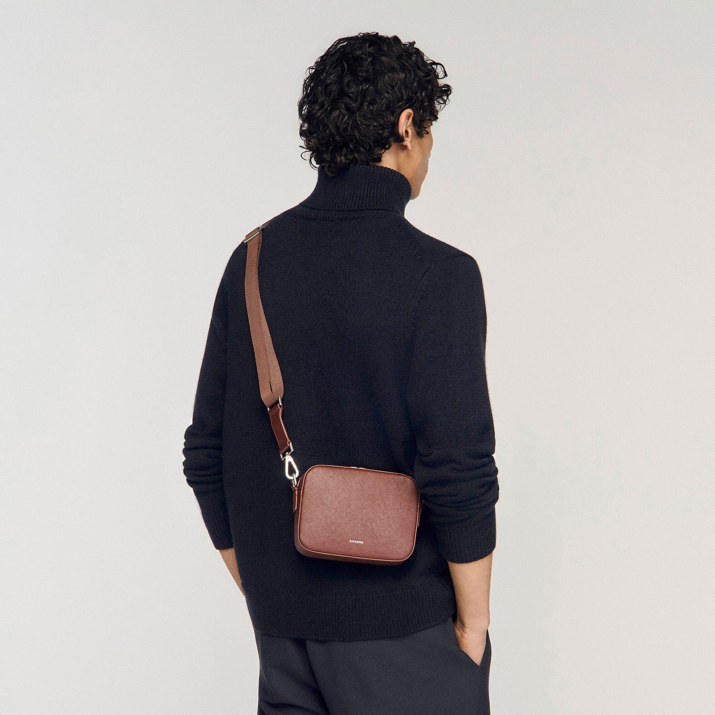 Small reconstituted leather bag