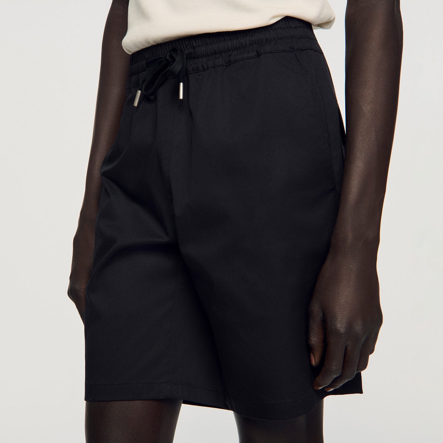 Cotton shorts with elastic waist