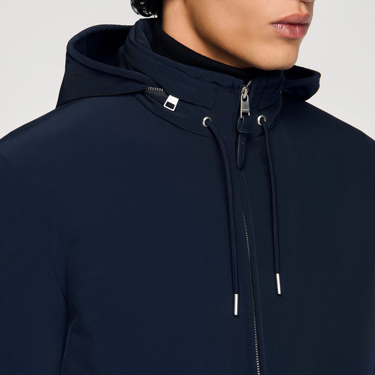 Hooded zip-up jacket