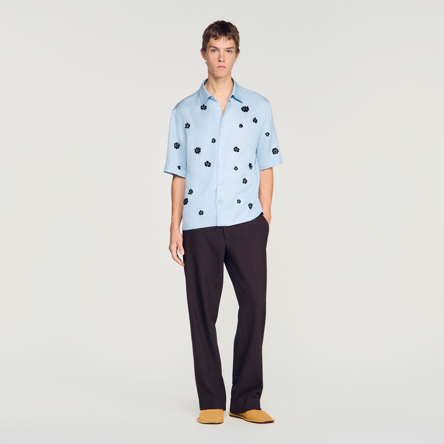 Loose-fit floral shirt