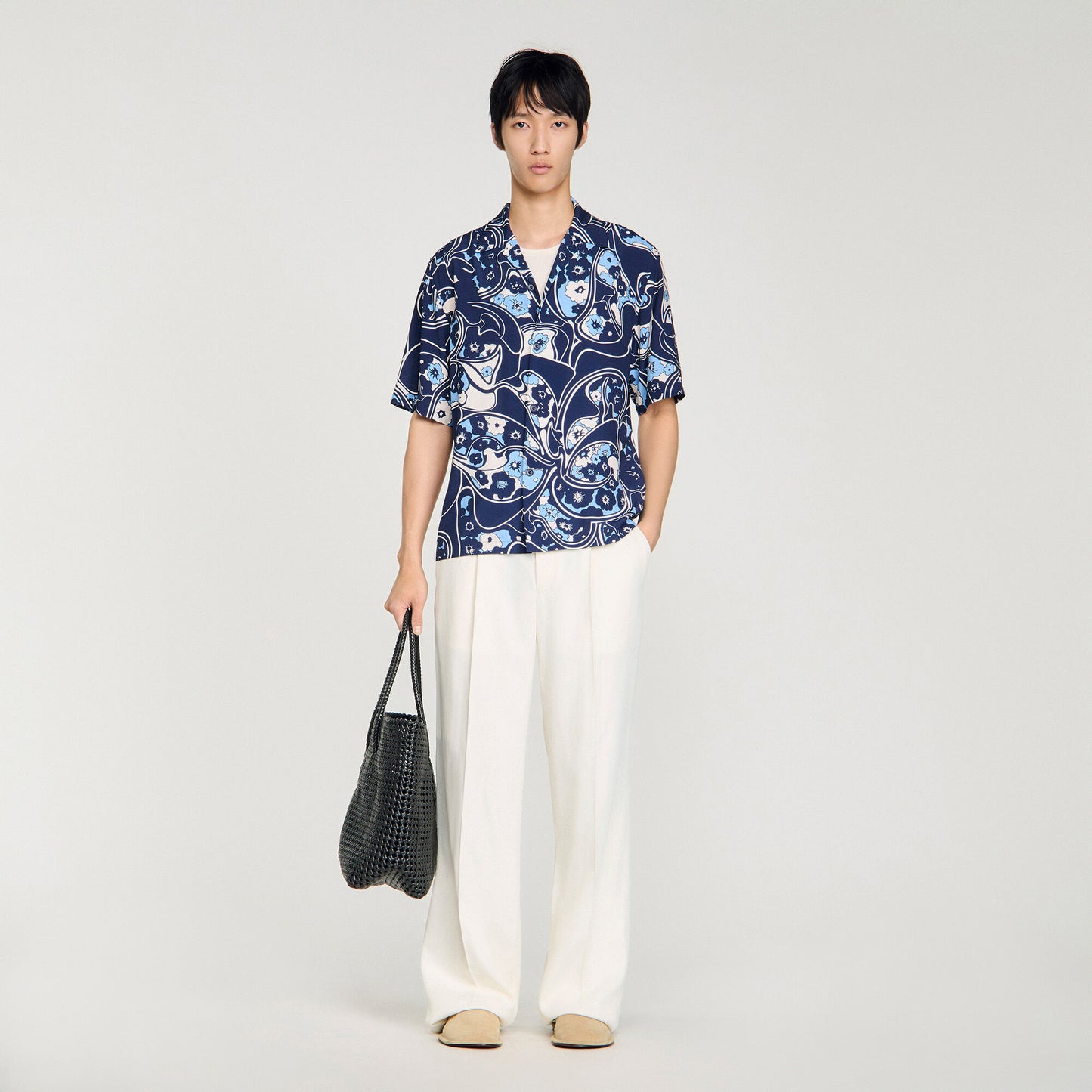 Loose-fit print shark collar shirt