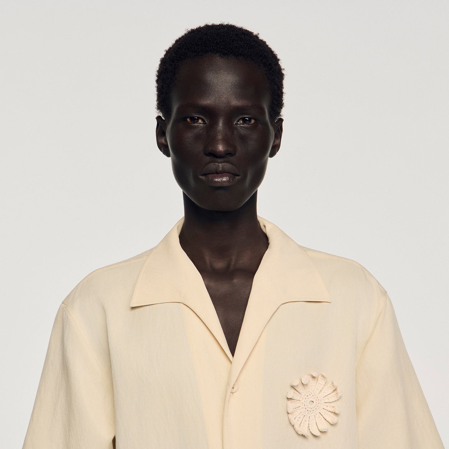 Loose-fit floral crochet shirt