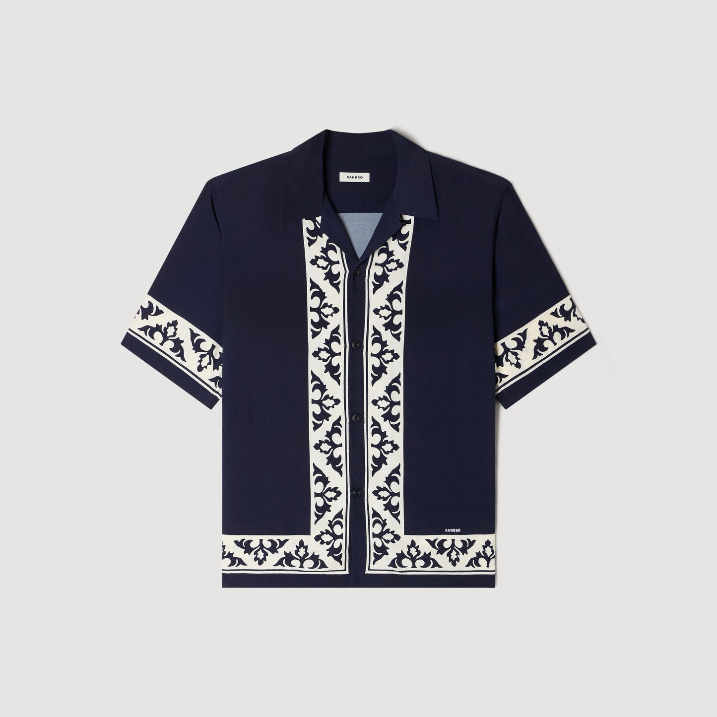 Loose-fit contrast print shirt