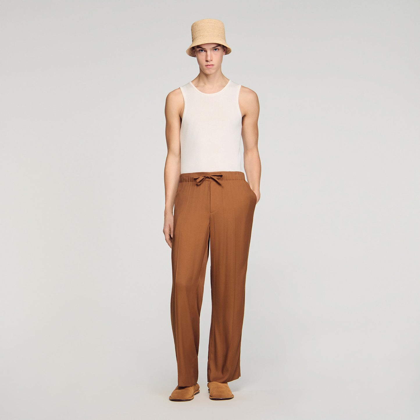 Drawstring flowing trousers