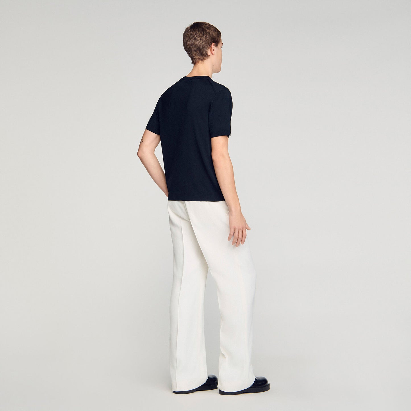 Short-sleeve V-neck polo shirt