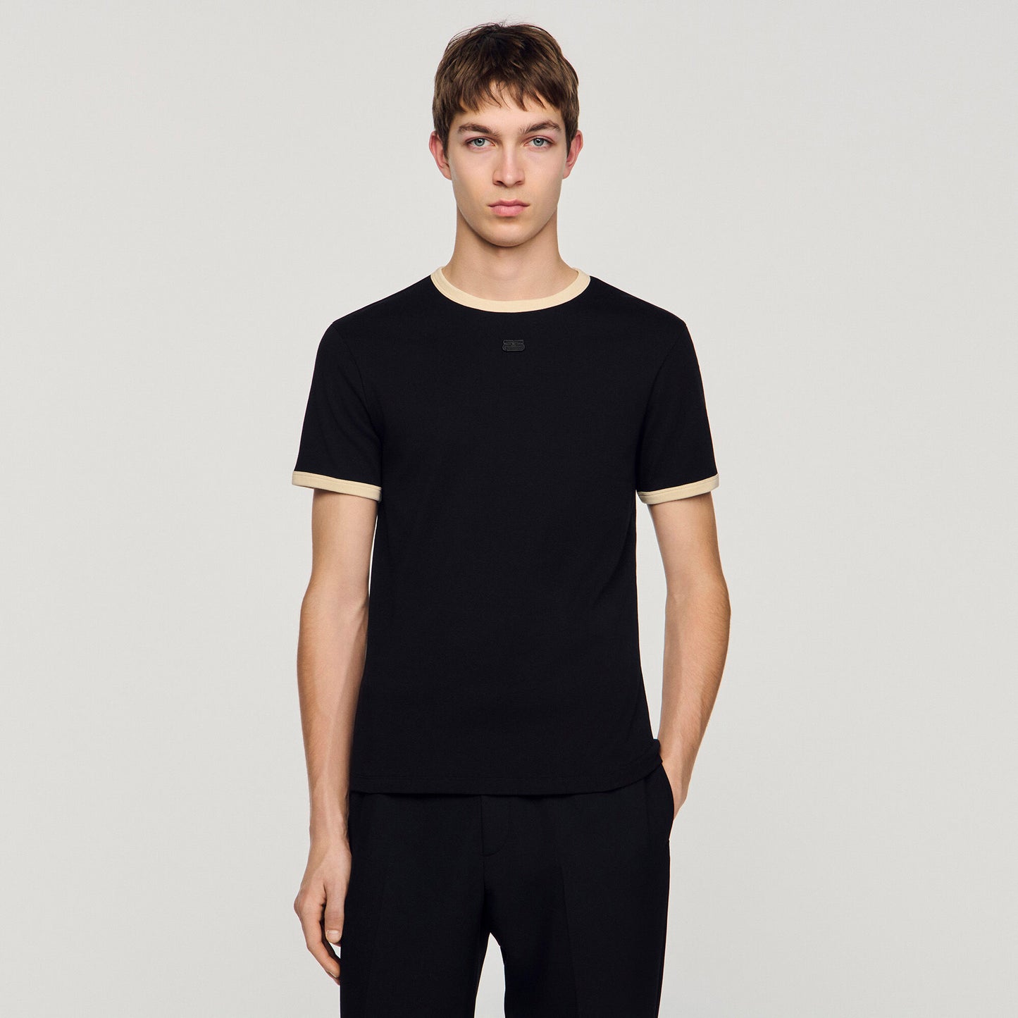 Two-tone patch T-shirt