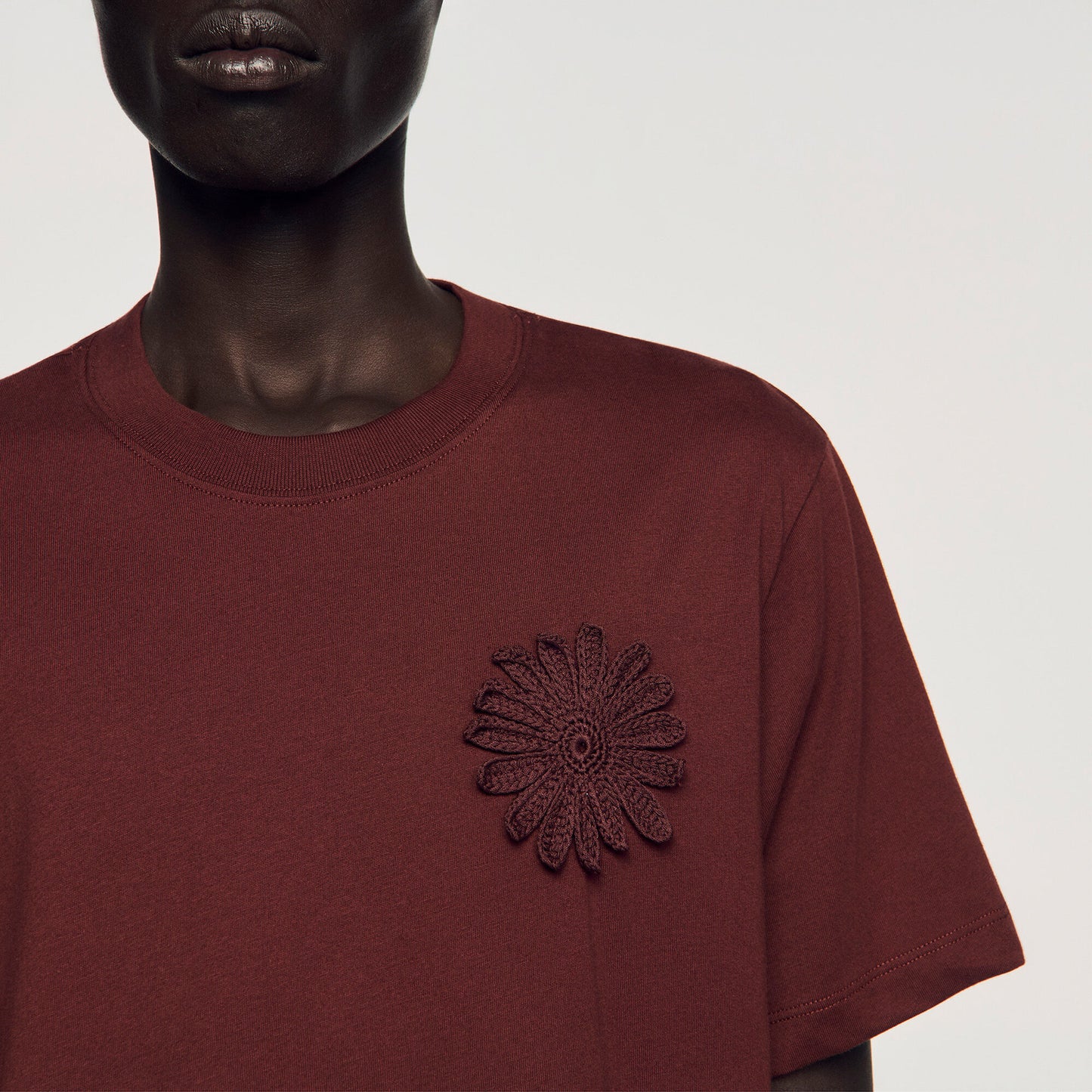 Cotton crochet flower T-shirt